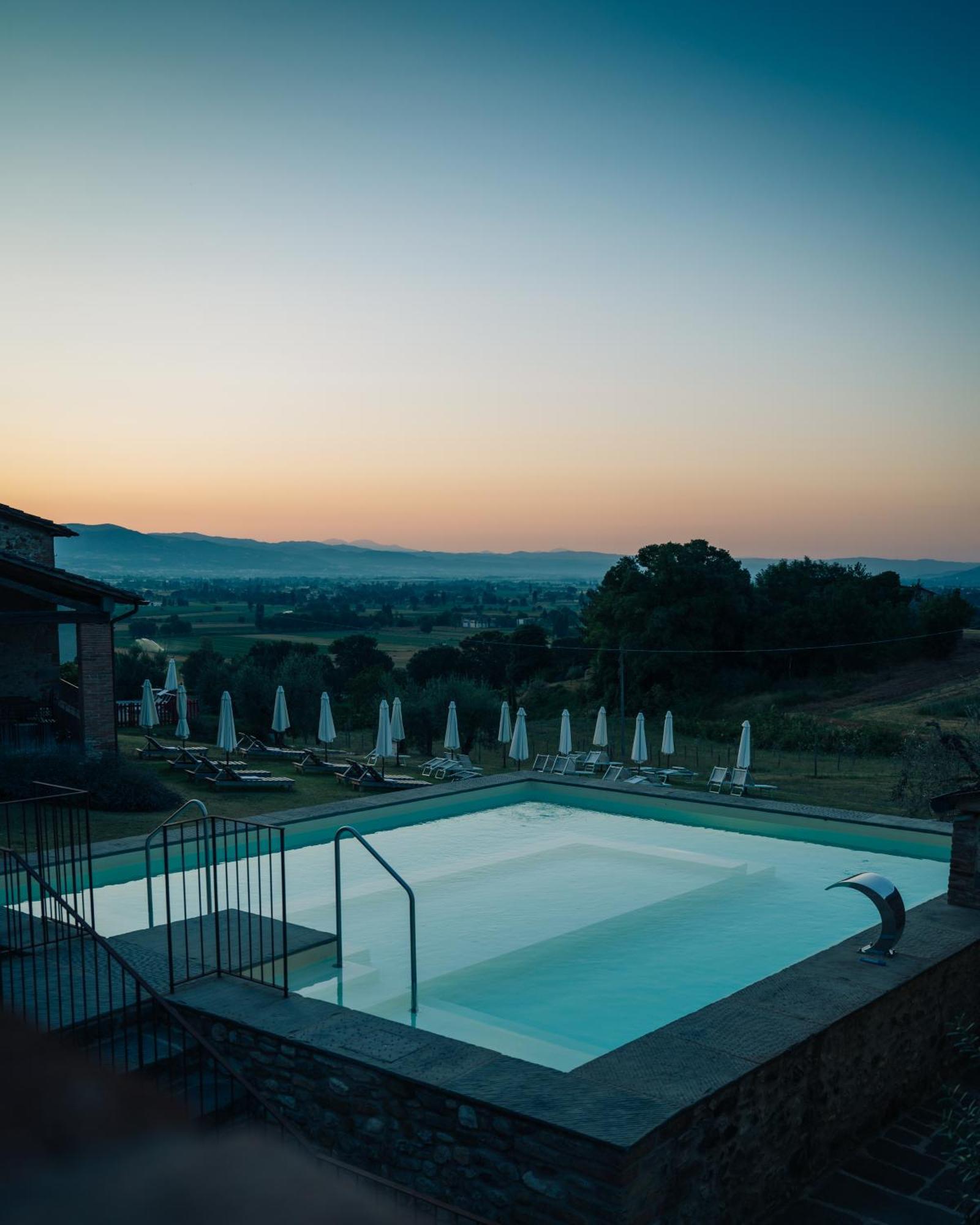 Agriturismo Podere Tovari Ангьяри Экстерьер фото